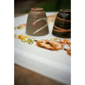 Vervaco Tablecloth kit Hedgehogs and autumn leaves