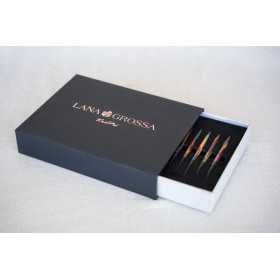 Circular needle set Design wood
