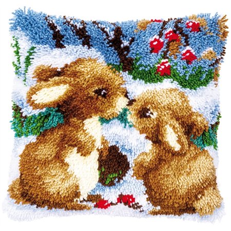 Knoopkussen kit konijntjes in de sneeuw 147711