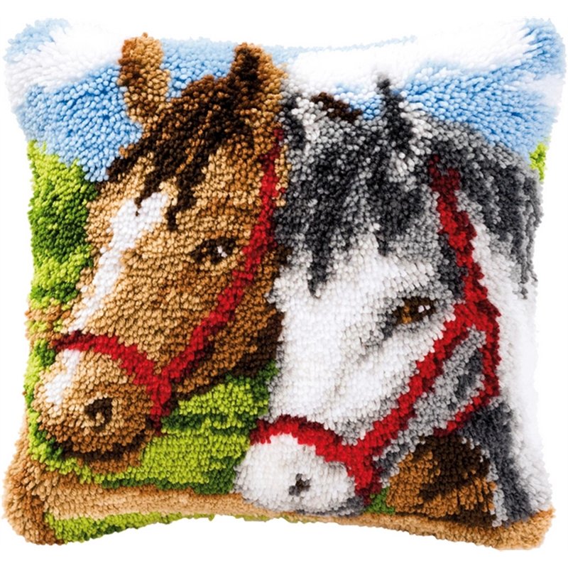 Latch hook cushion kit Horse heads 14157 Latch hook cushion kit Horse heads 14157