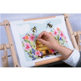 Cadre de broderie 68,5 x 30,5 cm