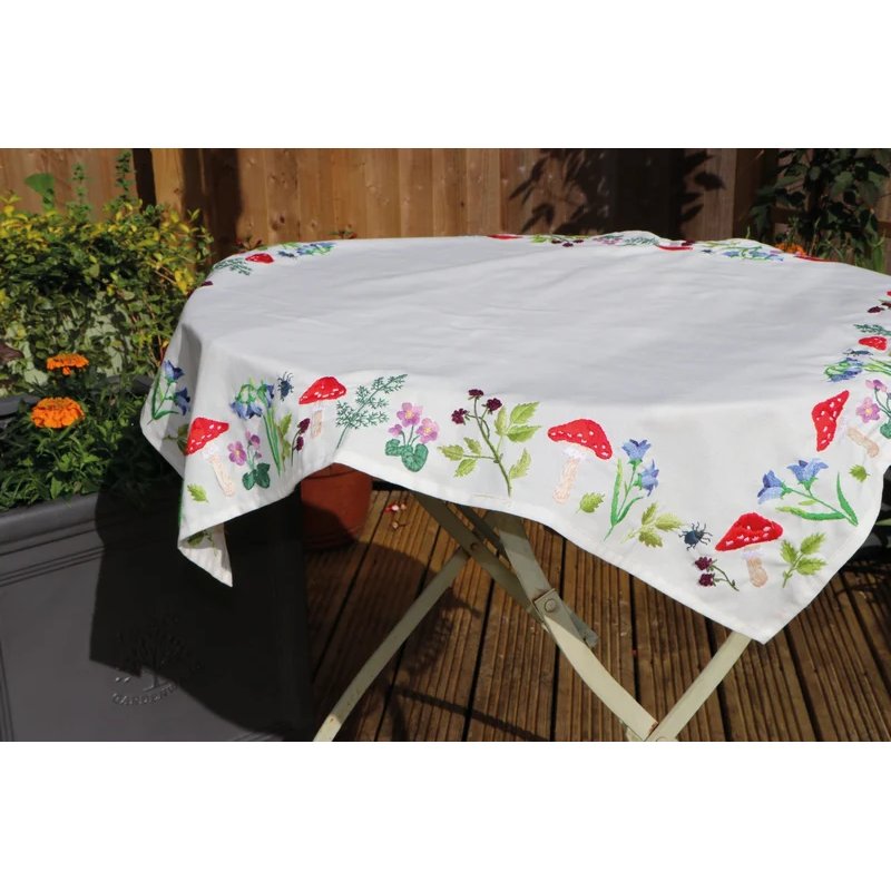 Tablecloth kit Toadstools Tablecloth kit Toadstools
