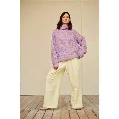 Sweater with turtleneck LB19M25