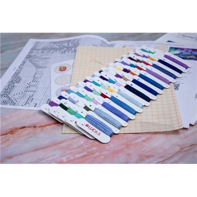 Embroidery kit Northern Lights (petit point)