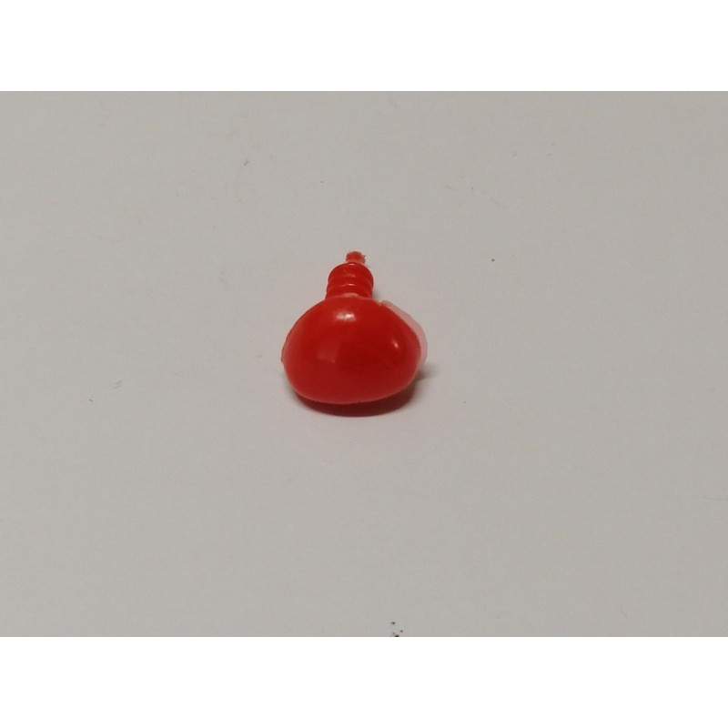 Animal noses 12 mm triangle flat red Animal noses 12 mm triangle flat red
