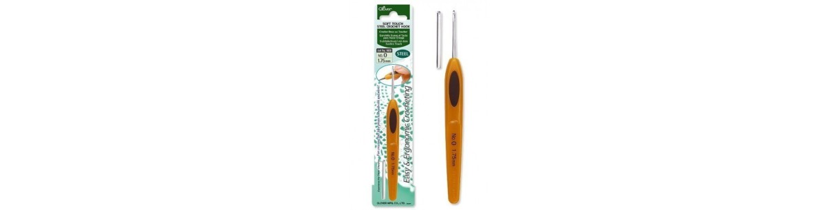 Clover Crochet hooks ergonomically